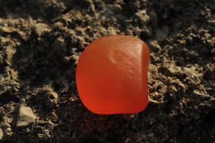 帮忙鉴定一下是不是宝石光?